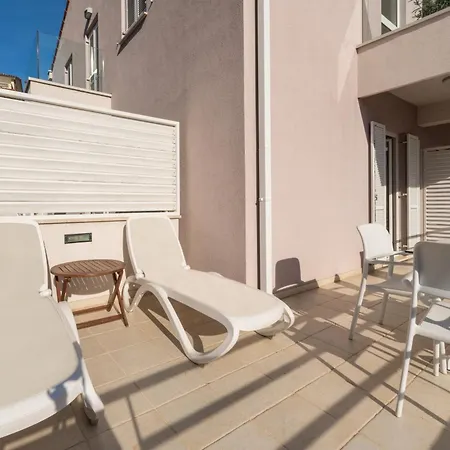 Casa M Rabac Apartment Exterior photo